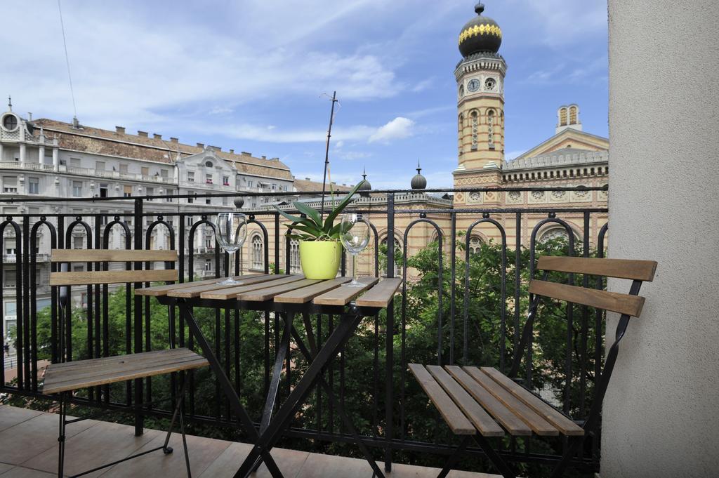 Synagogue Dream Home In The Center Budapest Eksteriør bilde